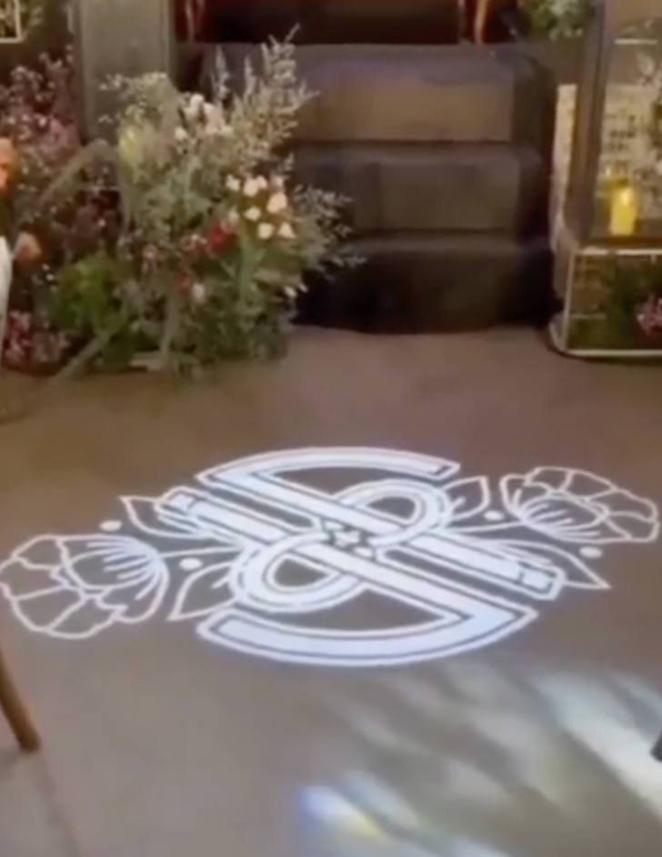 Spotlight Waterproof Logo Projector – High Quality with 2-Year Warranty